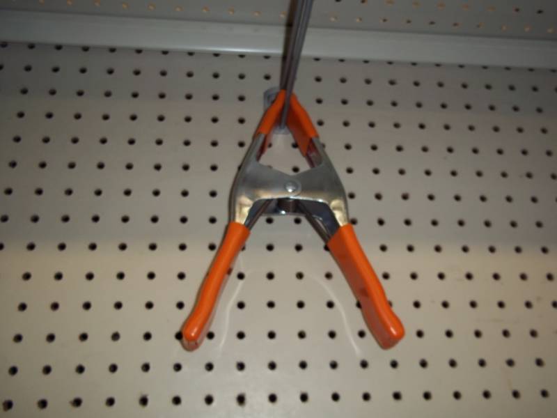 lot 977 image: Large Orange Clamp