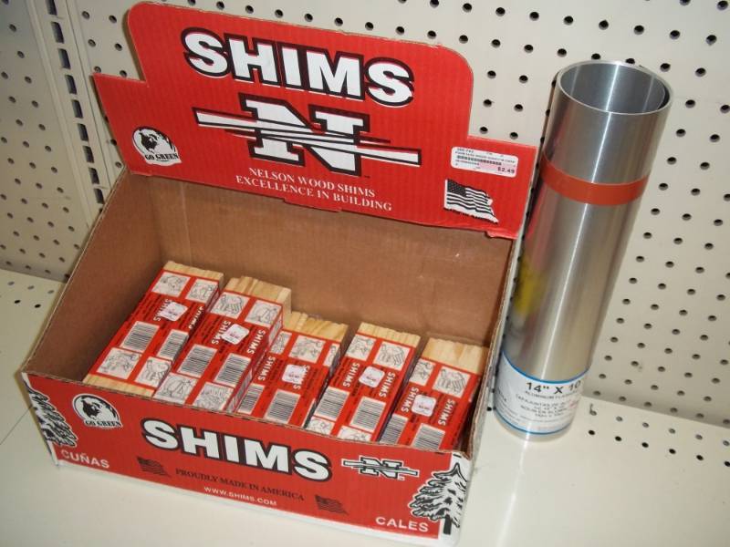 lot 986 image: Lot of Shims and Flashing