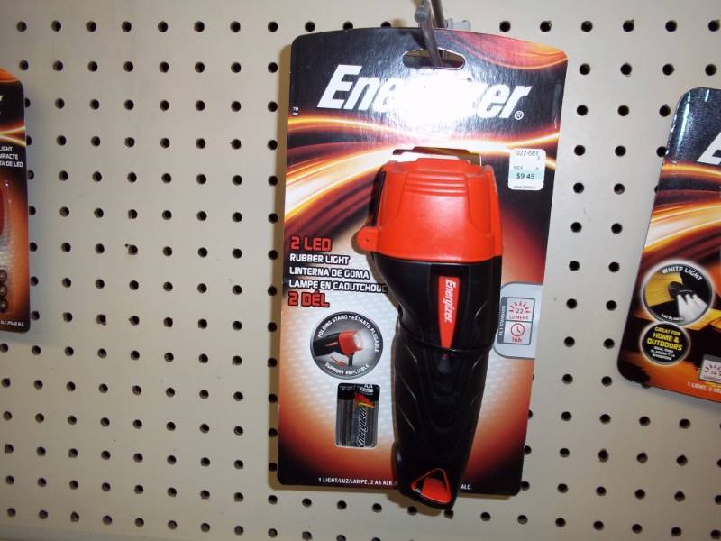 lot 995 image: LED Flashlight with rubber handle