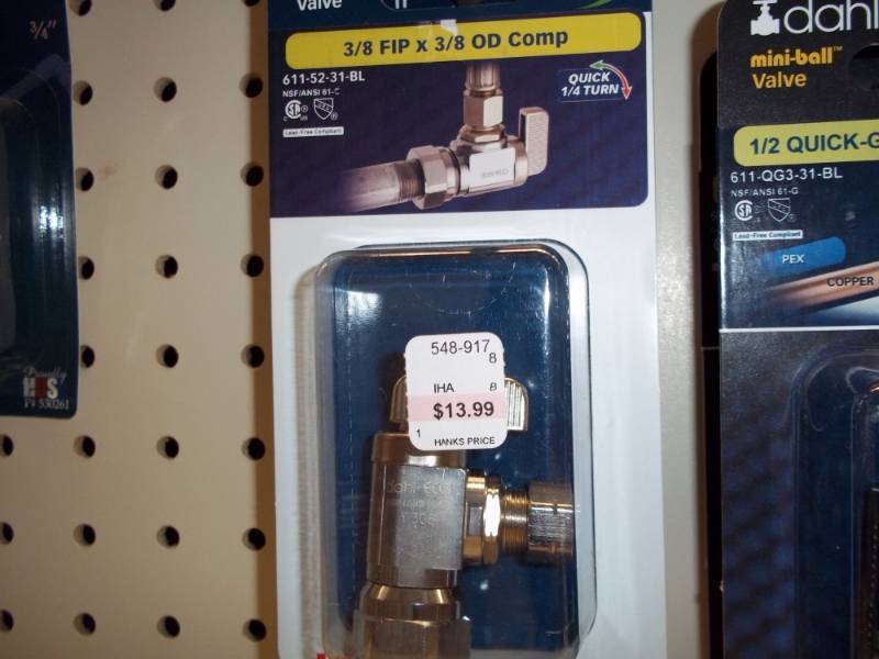 lot 1017 image: Lot of 2 Mini Ball Valves