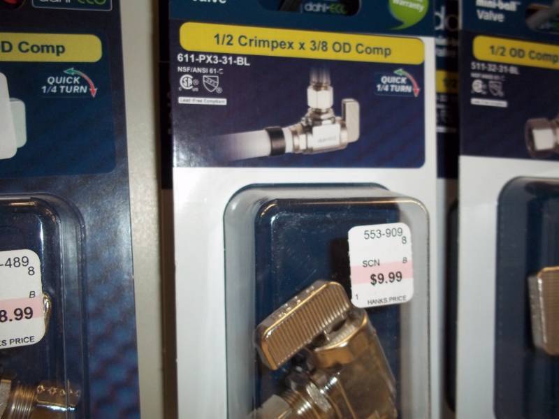 lot 1022 image: Lot of 2 Mini Ball Valves