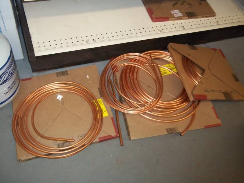lot 1081 image: Copper Pipe Multiple rolls