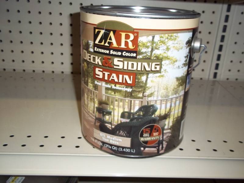 lot 1105 image: Gallon of Tint Base