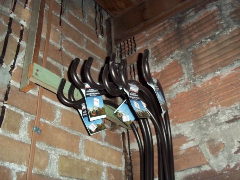 lot 1148 image: Lot of 8 Shepherd Hooks