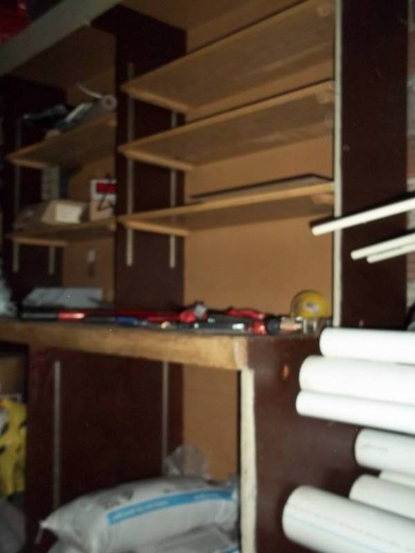 lot 1163 image: Large Used Shelf - does not include product on shelf