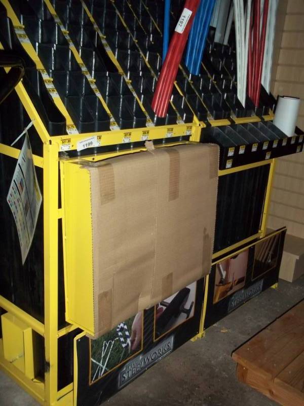 lot 1199 image: PVC Pipe Display Rack