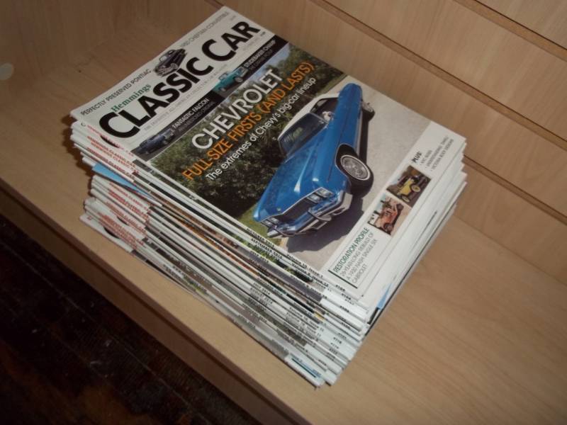 lot 1205 image: Used Classic car magazines