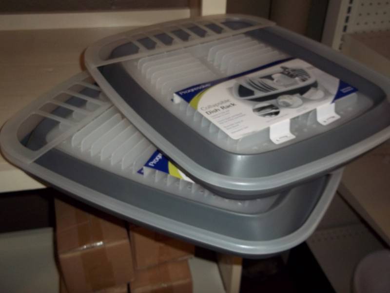 lot 1245 image: Pair of collapsible dish racks