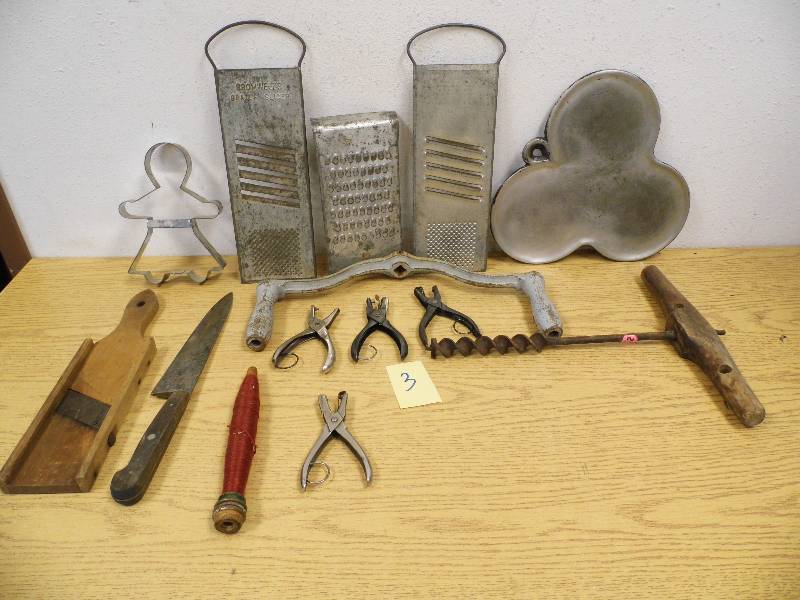 Vintage Kitchen Items