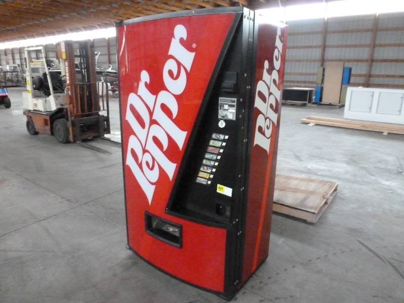 DR Pepper Pop Machine
