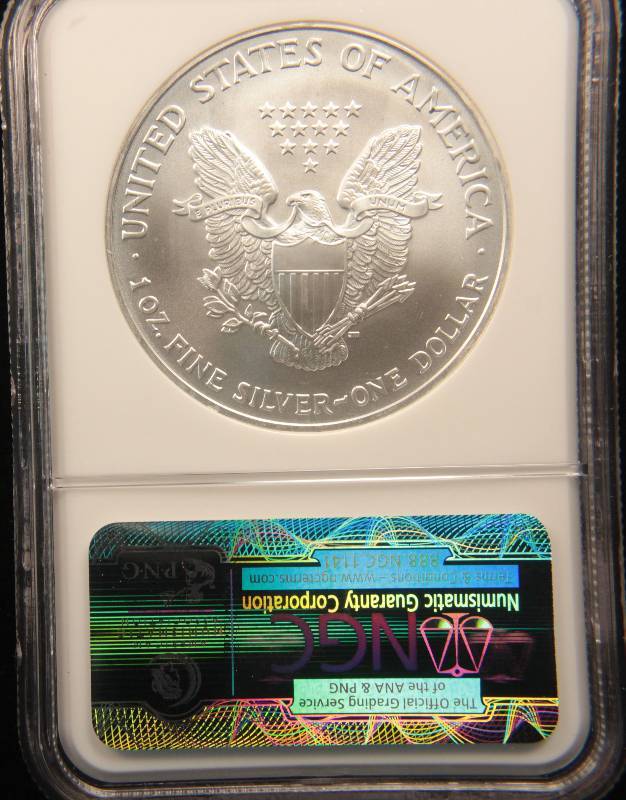 2007 US SILVER EAGLE 1 TROY OZ. .999 FINE SILVER DOLLAR MS69 NGC EARLY RELEASE