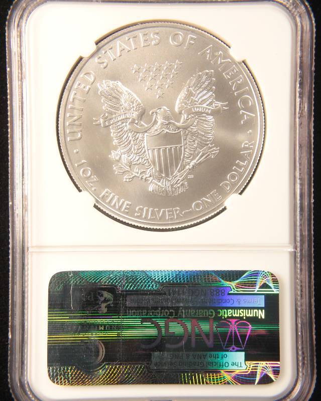 2011 S US SILVER EAGLE 1 TROY Oz. .999 FINE SILVER MS69 NGC EARLY RELEASE