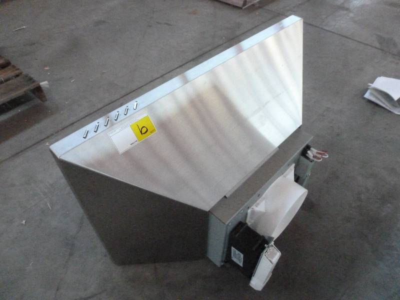 lot 9 image: Wolf CTWH36 Stainless Range Hood Fan