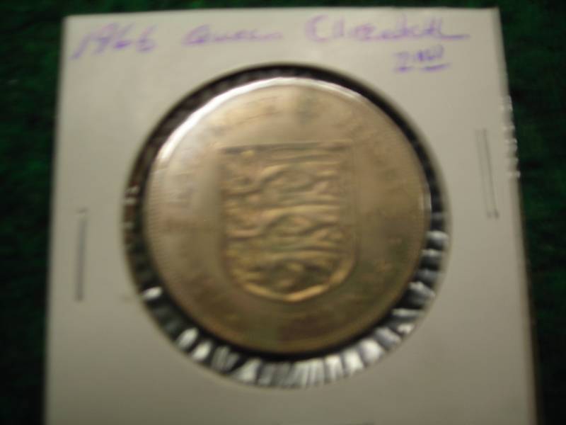 1966 Queen Elizabeth II 5 shilling (900 Year Anniversary From 1066)