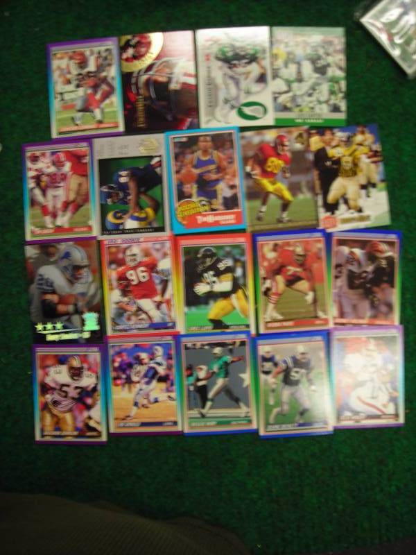20 Assorted Foot Ball Cards Score, Team NFL & Others