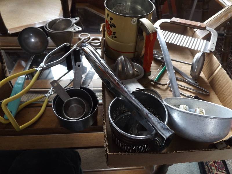 Vintage Kitchen Ware