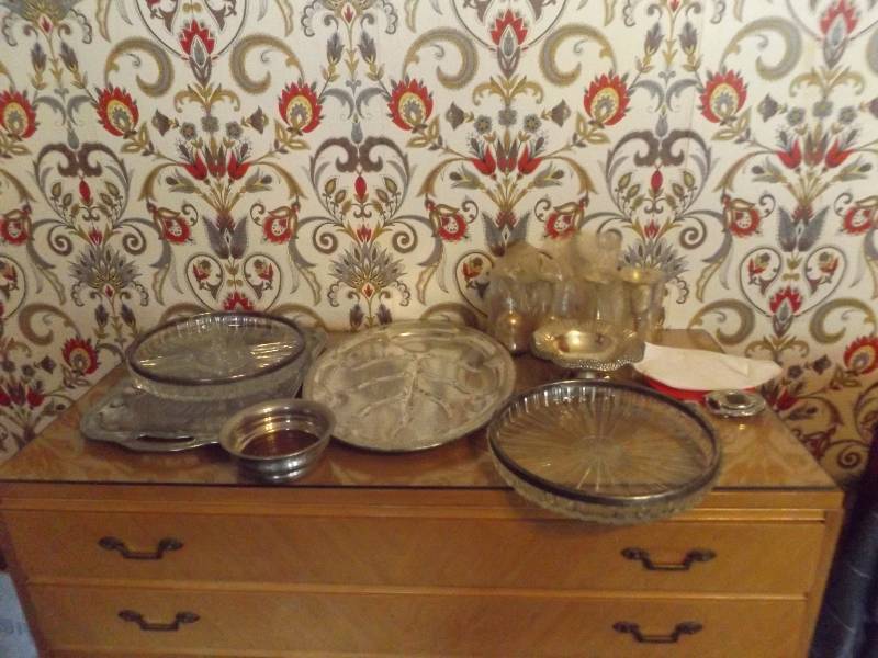 Trays, Dishes
