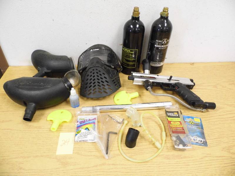 lot 24 image: Paintball Equipment