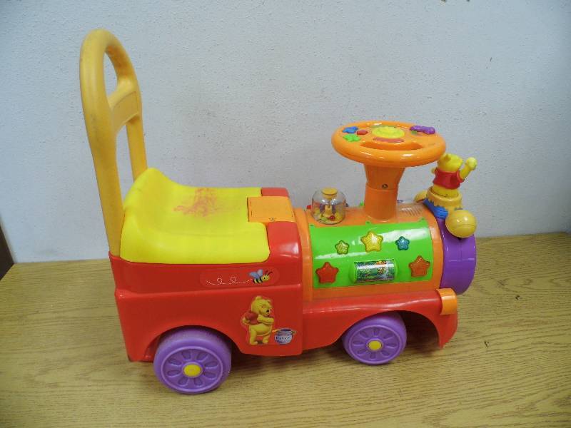 pooh ride toy