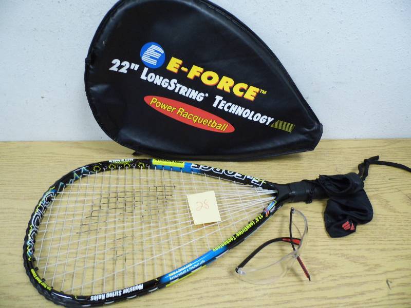 lot 28 image: Racquetball Racquet