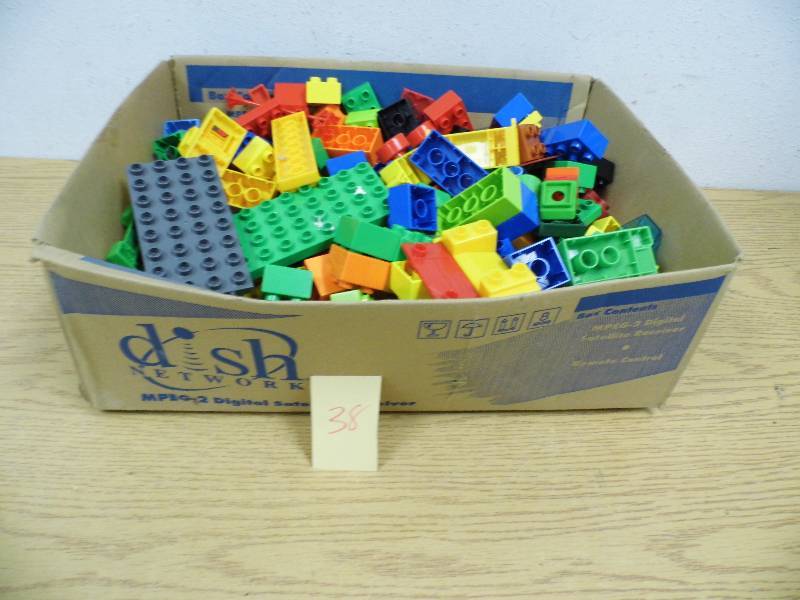 lot 38 image: Lego Type Blocks