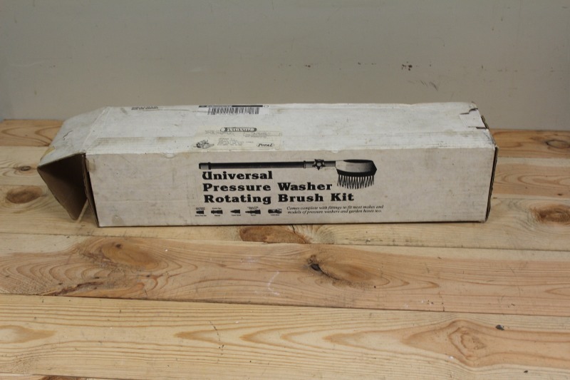 Universal Pressure Washer Rotating Brush