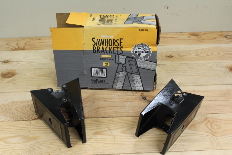 Sawhorse Brackets
