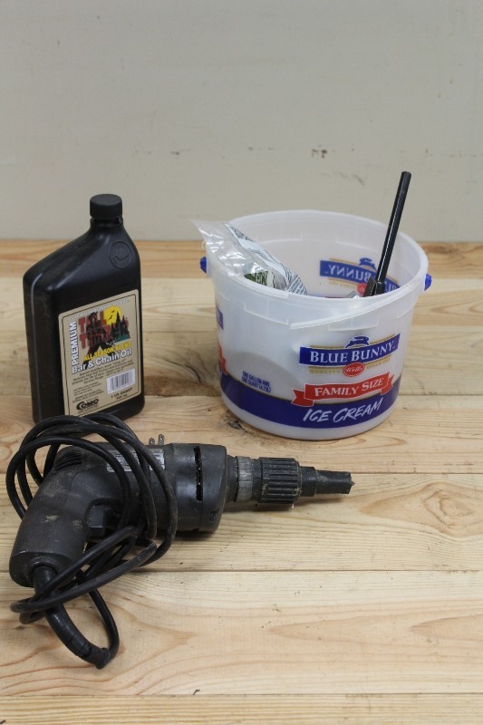 Drywall Screw Gun, Bucket Full of Goodies
