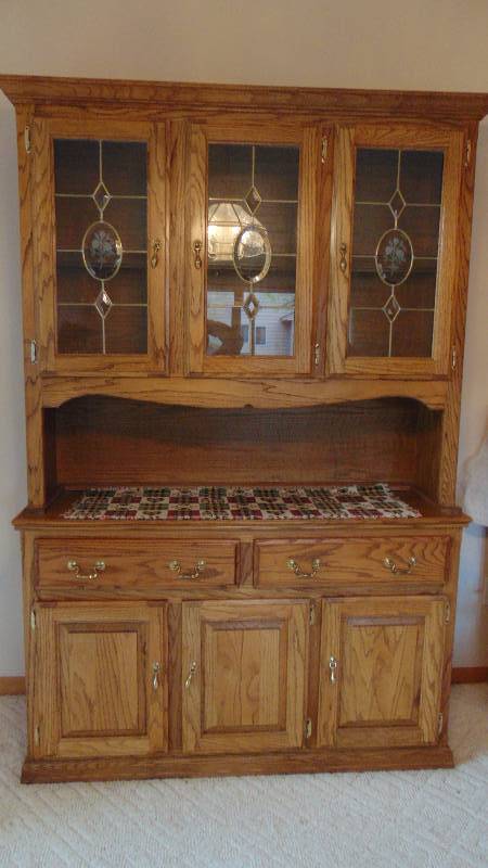 Wood Hutch
