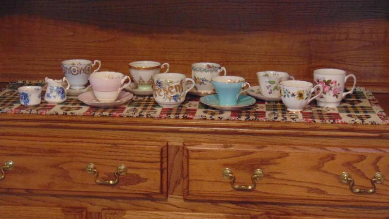 Glass Teacups & saucers
