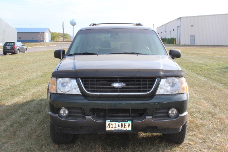 2002 Ford Explorer XLT V8 4x4