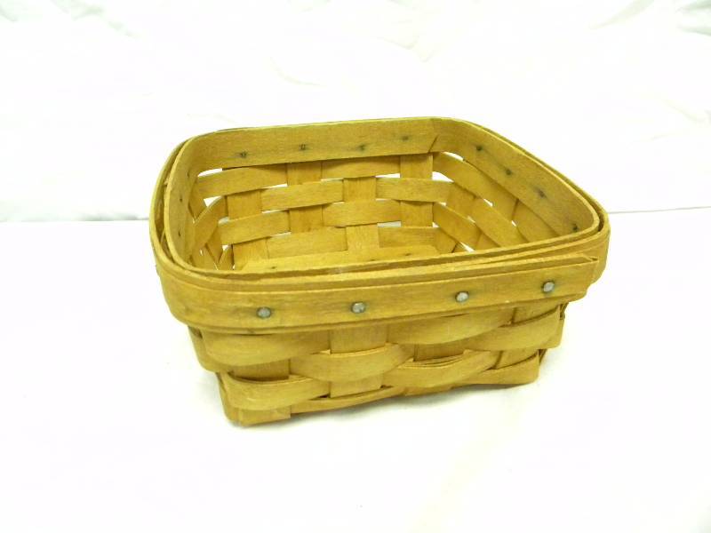 Longaberger 1992 Basket