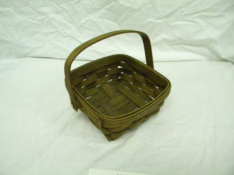 Longaberger 1990 Small Handle Basket