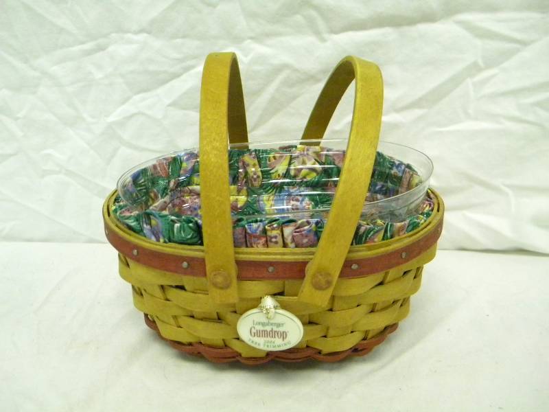 Longaberger 2004 Gumdrop Basket