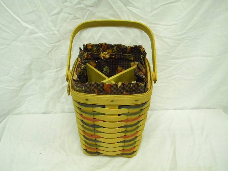 Longaberger 1998 Handle Basket