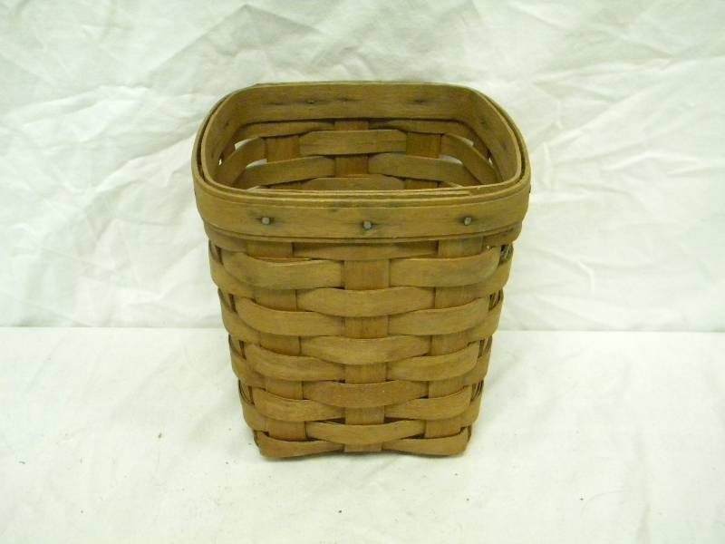 Longaberger 1989 Basket