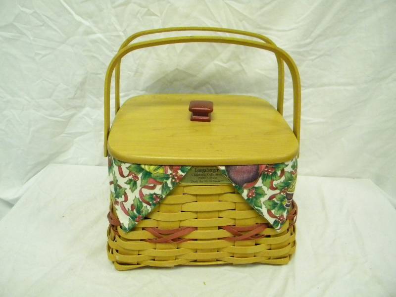 Longaberger 2000 Red Deck The Halls Basket