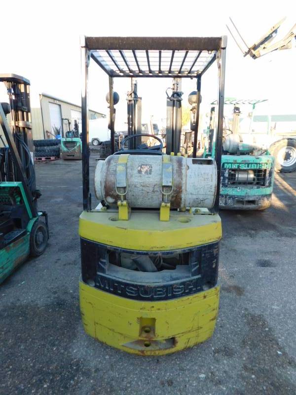 lot 11 image: Mitsubishi FGC15 Forklift