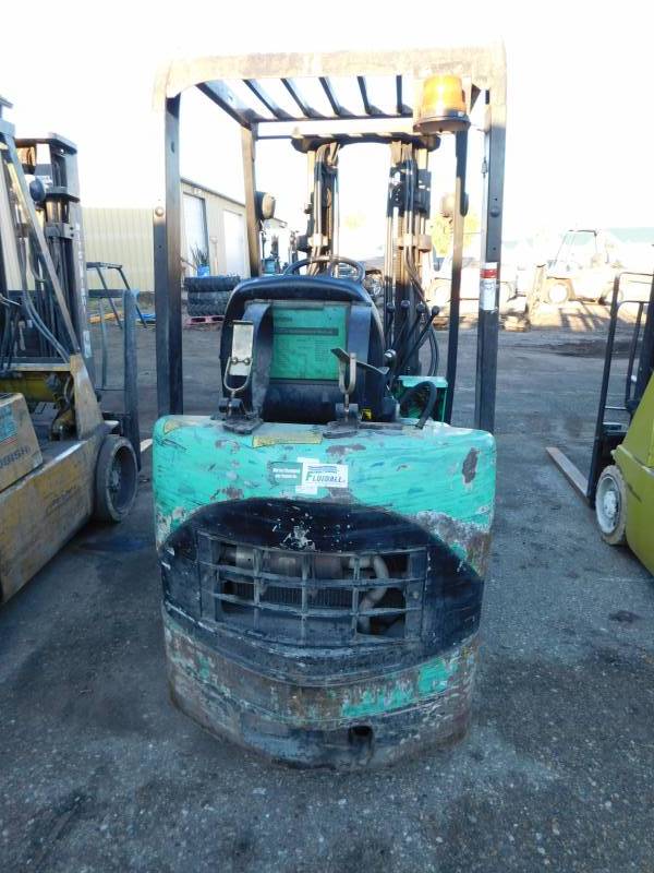 lot 4 image: Mitsubishi FGC15K Forklift