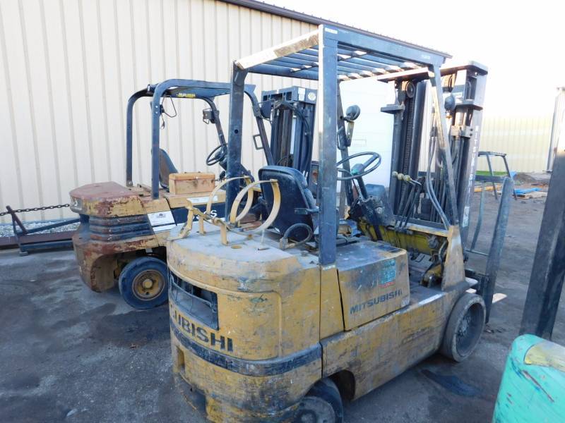 Mitsubishi FGC25 Forklift HercULift Fargo KBID