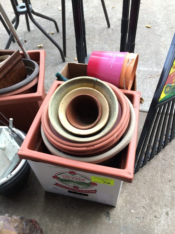 lot 72 image: Huge lot of yard and garden items - view all the pictures
