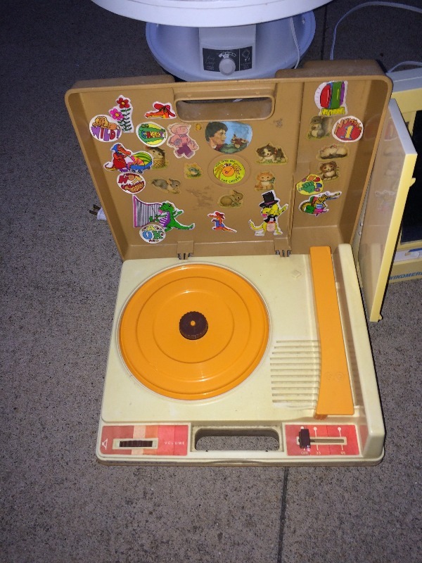 lot 105 image: Vintage - Lazy Dazy Hair Dryer, record player, woodmere