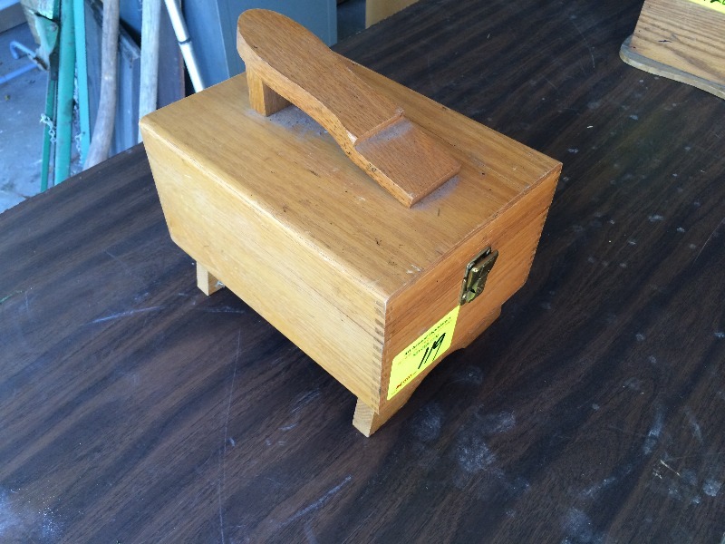 lot 119 image: Shoeshine Box  possible vintage