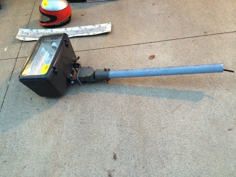 lot 180 image: Yard Light - commercial grade