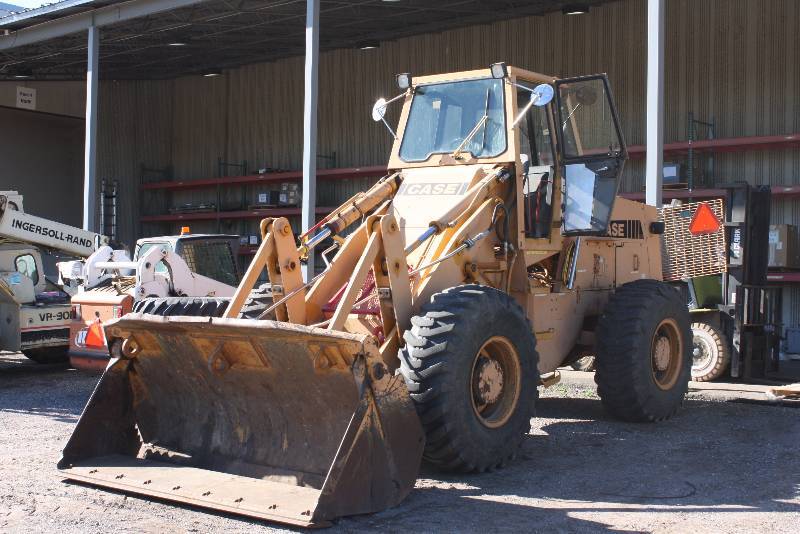lot 1 image: 1980 Case W24C Front End Loader, 1121Hours Indicated