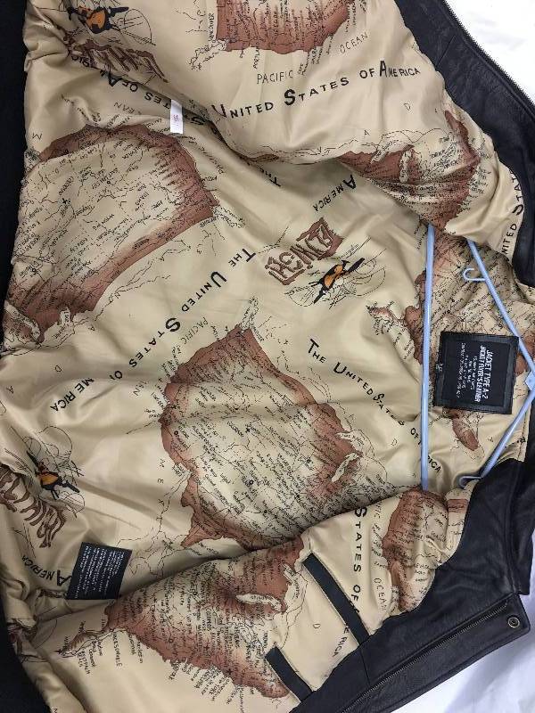 lot 54 image: Mens Leather A-2 Bomber Jacket retail $266 size 2XL