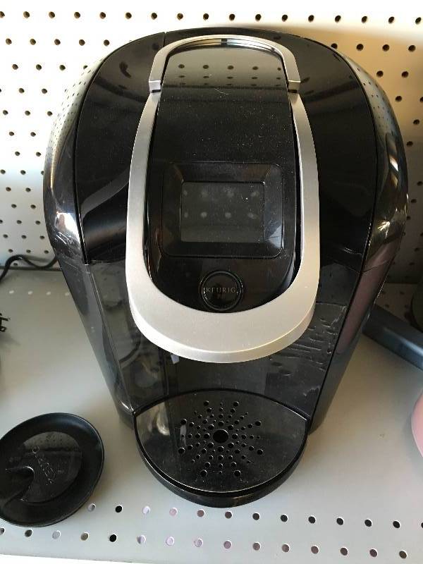 lot 112 image: k300 keurig coffee maker