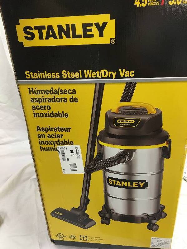 lot 18 image: Stanley 5 GAL WetDry Vacuum