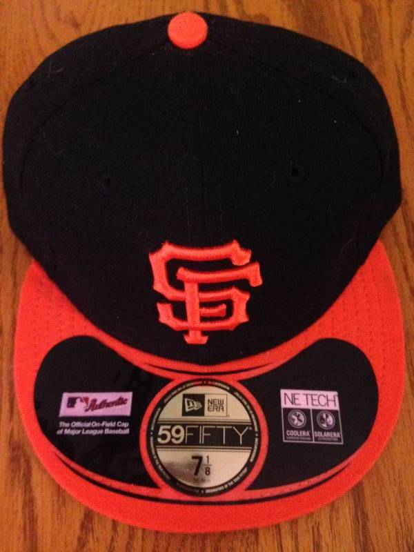 San Francisco Giants New Era Fitted Hat. New w tags.