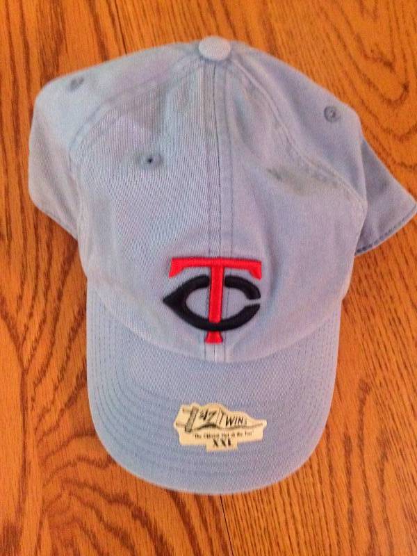 Minnesota Twins Stretch Fit NEW